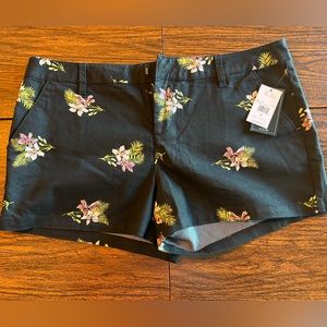 Women’s BNWT Volcom Shorts